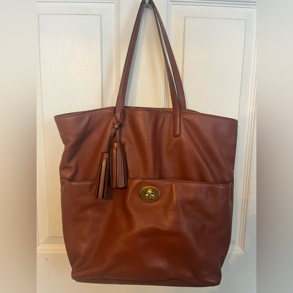 Coach Tote bag with clip